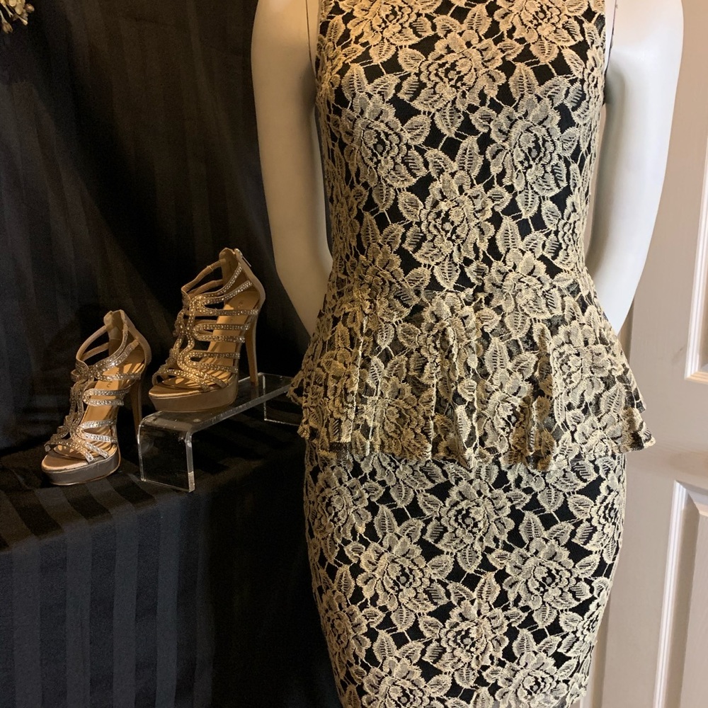 New , lace pep dress .med size ..